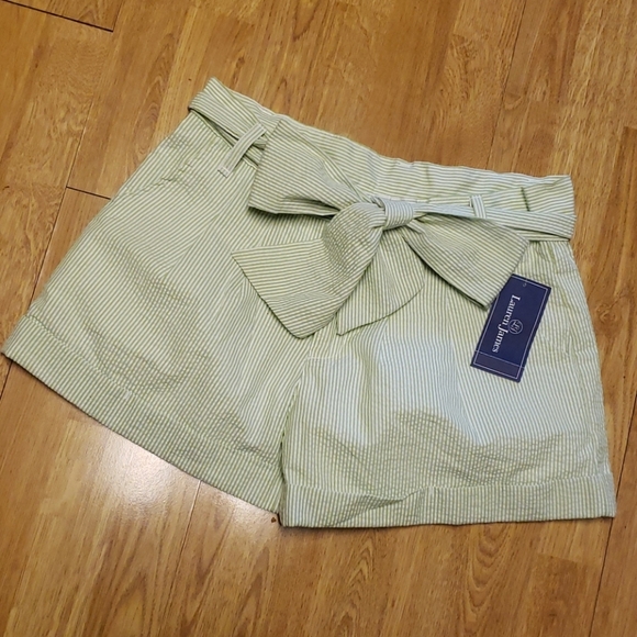 Lauren James Pants - NWT Lauren James green stripe seersucker shorts M